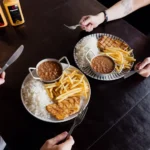 30 restaurantes têm pratos em dobro e descontos em Goiânia; veja como aproveitar