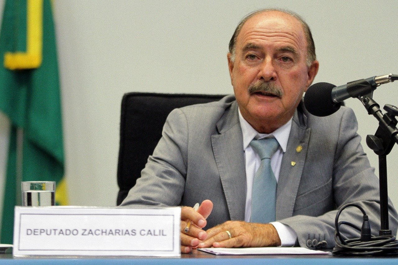 Apagão de mão de obra está afetando até mesmo as campanhas eleitorais, relata Zacharias Calil: “não tem cabo eleitoral”