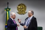 Após fala de Fachin, Dino questiona quem "promete" fim de inquéritos