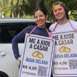 ‘Até no dia ruim tem sido bom’: casal vende água no sinal para juntar dinheiro e realizar casamento em Goiânia