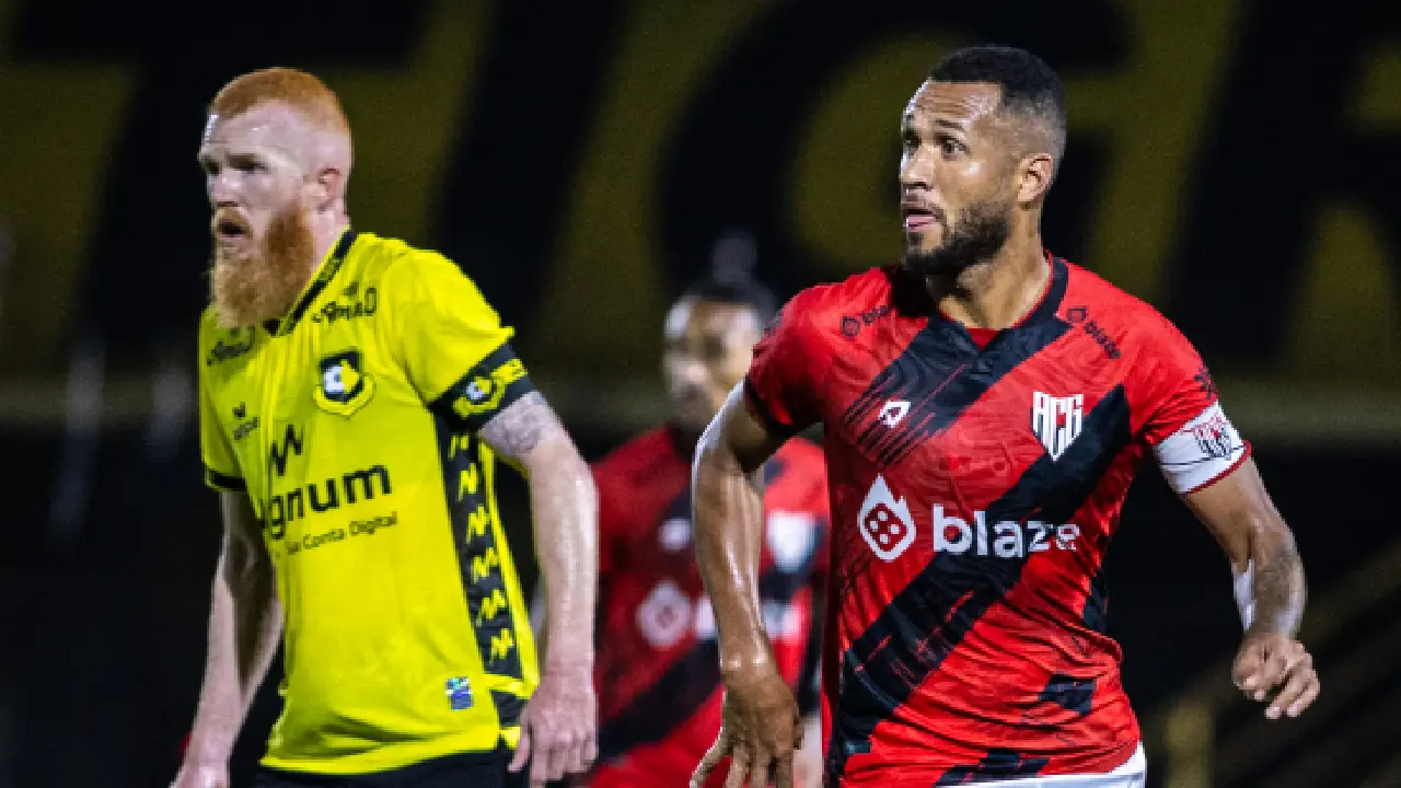 Atlético tem 14 finalizações na etapa inicial, 61% de posse de bola, mas não sai do zero com o São Bernardo