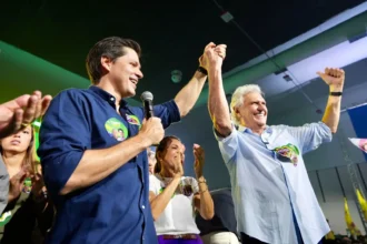 Base adia encontros regionais após internação de Caiado