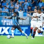Brasileirão: Vitória e Grêmio estão escalados para duelo no Barradão
