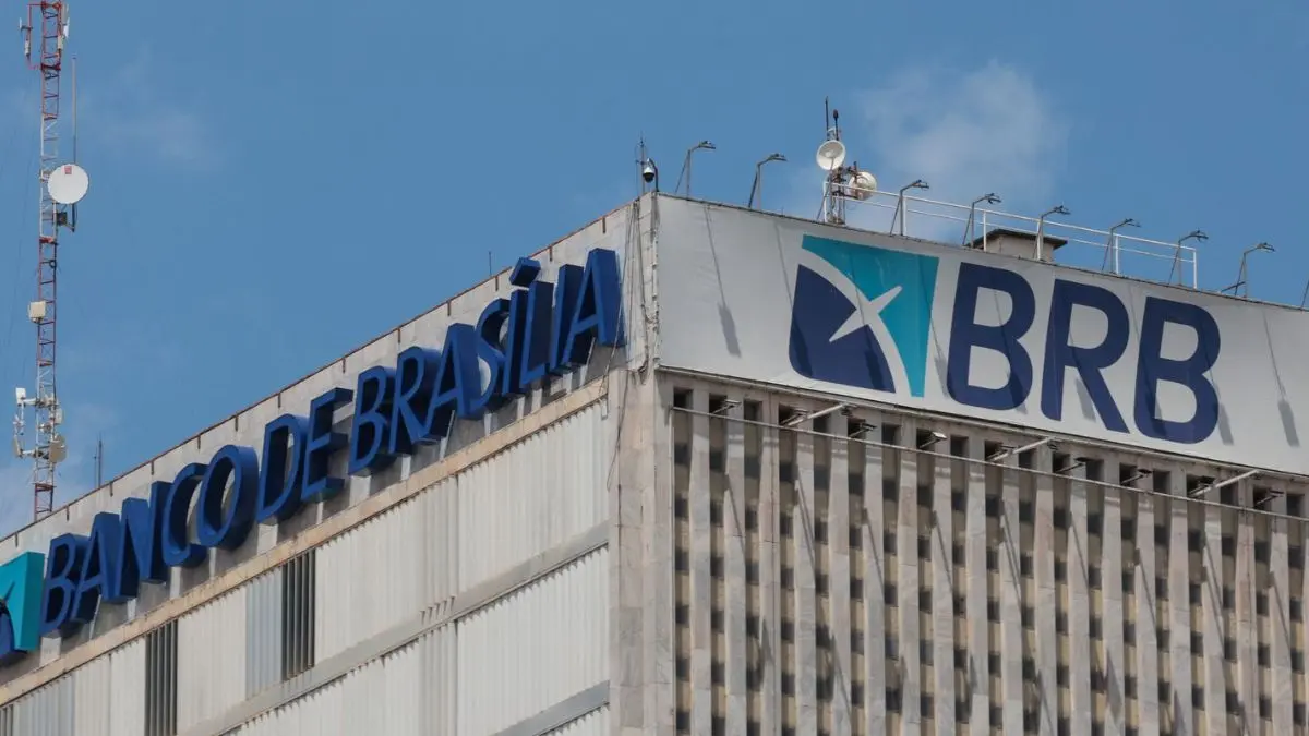 BRB afasta ex-diretores após investigação do caso Master