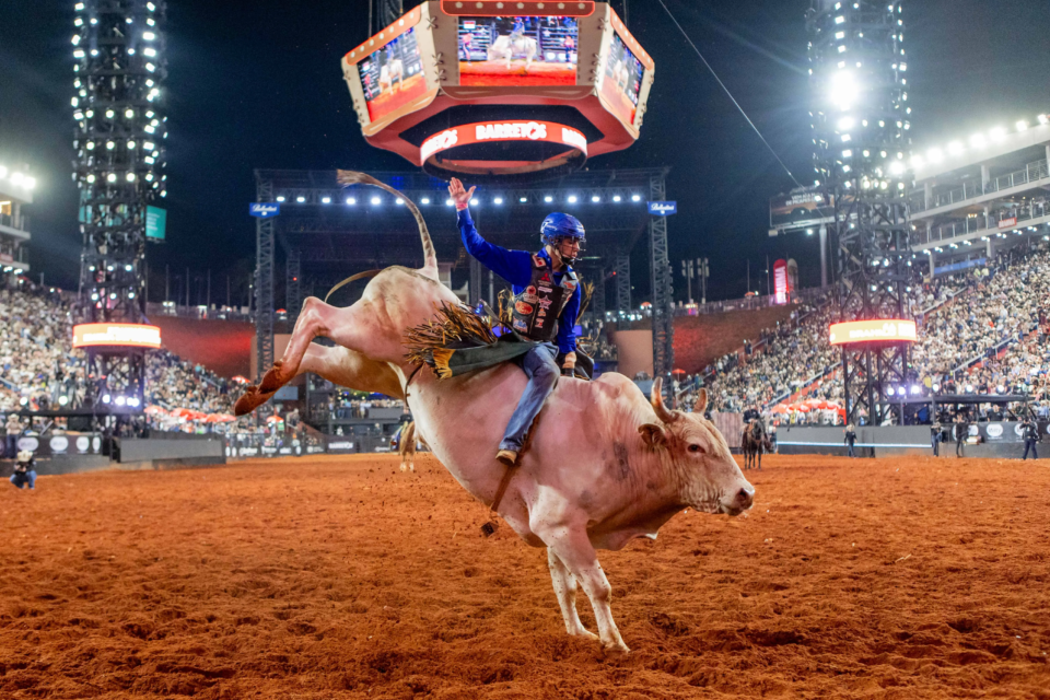 Caldas Novas terá três noites de montaria em touros com etapa nacional da PBR