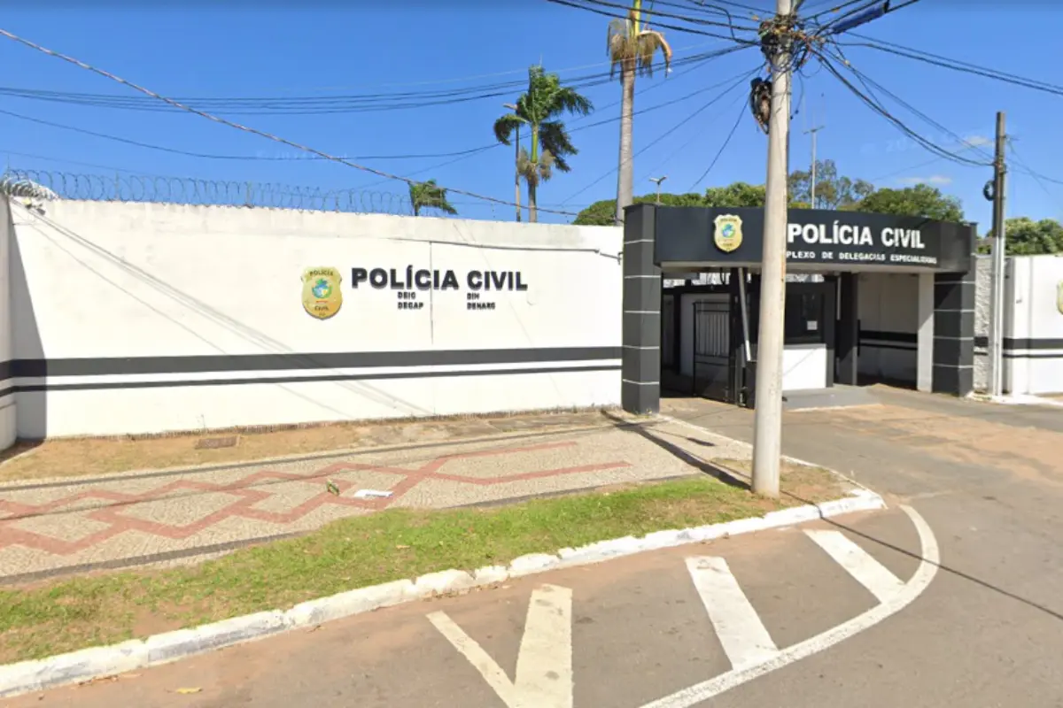Celular encontrado com Dannilo Proto provoca mudança no local em que ficam os policiais presos em Goiás