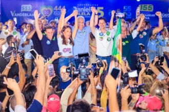 Daniel reúne 5 mil em Aparecida e promete manter conquistas do atual governo