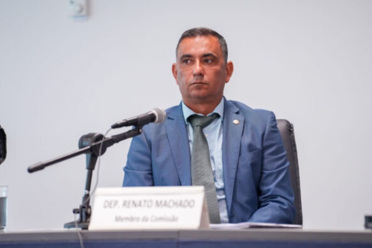 Deputado do PT no RJ é alvo do MP Eleitoral por liderar “narcomilícia”
