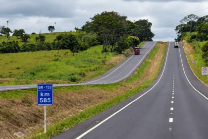 Duplicação da BR-153 pode reduzir em 23 minutos tempo de viagem em Goiás