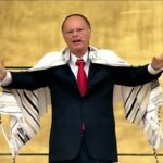 Edir Macedo é condenado por fala homofóbica e terá de pagar R$ 1 milhão; Record também é punida