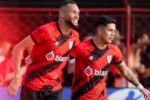 Em tarde dos ‘Gustavos’ e Geovany, Atlético dá show no Accioly e entra no G-6