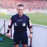 Ex-árbitro diz que Daronco acertou em lance polêmico de Vila Nova e Goiás