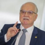 Fachin adia, sem nova data, reunião com OAB sobre crise no STF