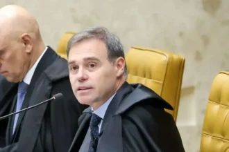Fachin nega pedido para julgar Mendonça e Moraes na mesma sessão do dia 15; segunda parte fica para dia 23