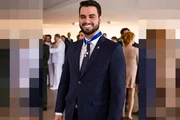 feed-image-1788596610-3 Flávio Bolsonaro visita Filipe Martins na prisão neste sábado (5/9)