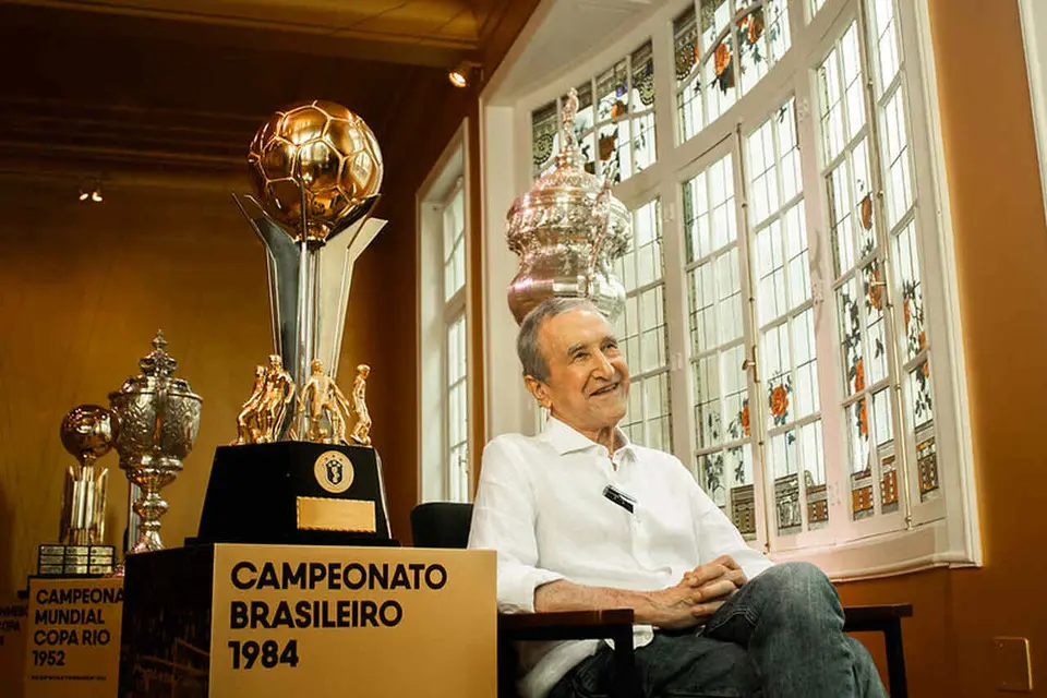 feed-image-1788635546 Após quase três meses internado, Parreira recebe alta
