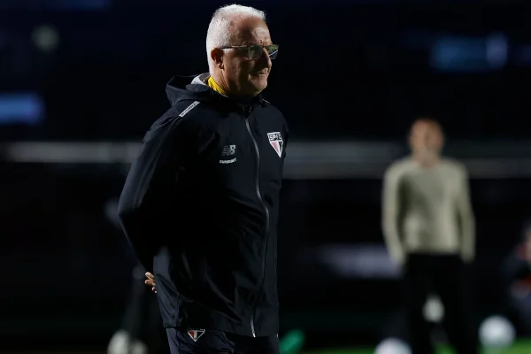feed-image-1788660784 Dorival Jr. projeta duelo contra o Boca Juniors após vitória no Brasileirão