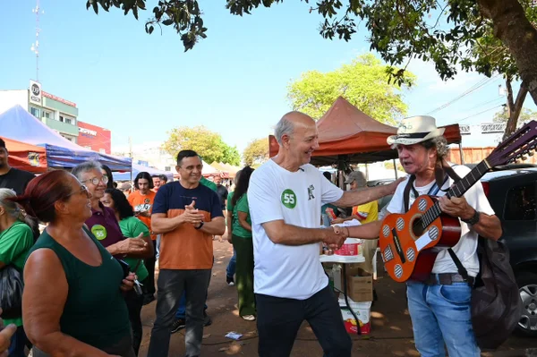 feed-image-1788715257 Em carreata, Arruda promete construir feira definitiva do Itapoã e Paranoá