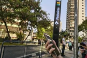 feed-image-1788762078-1 Polícia, câmeras e queixas não freiam roubos de celulares em Pinheiros