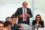 feed-image-1788774069 Lula grava programa eleitoral com foco na saúde e prepara nova ofensiva
