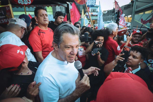feed-image-1788806749-1 No 7 de Setembro, Haddad vai associar bolsonaristas ao tarifaço na TV