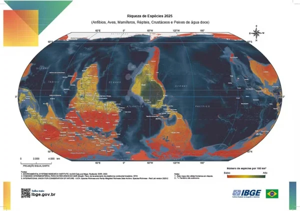 feed-image-1788810718-1 No 7/9, IBGE libera download de mapas com Brasil no centro do mundo