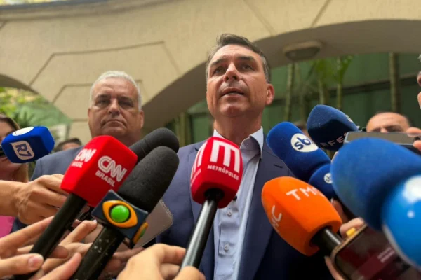 feed-image-1788855687-3 Crise no STF: próximo presidente poderá indicar até 4 ministros
