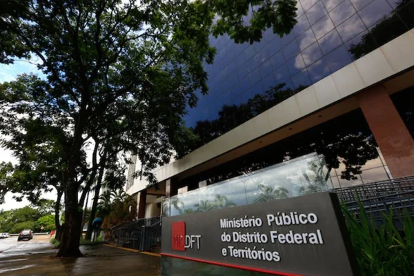feed-image-1788863464 MP investiga contratação de comissionados no lugar de aprovados na Novacap