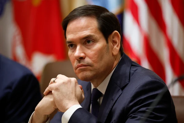 feed-image-1788891698-1 Rubio explica por que Venezuela ficou fora de viagem pela América do Sul