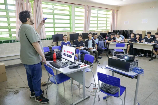 feed-image-1788903686 São Paulo supera média nacional no Pisa 2025 e perde apenas para o Paraná