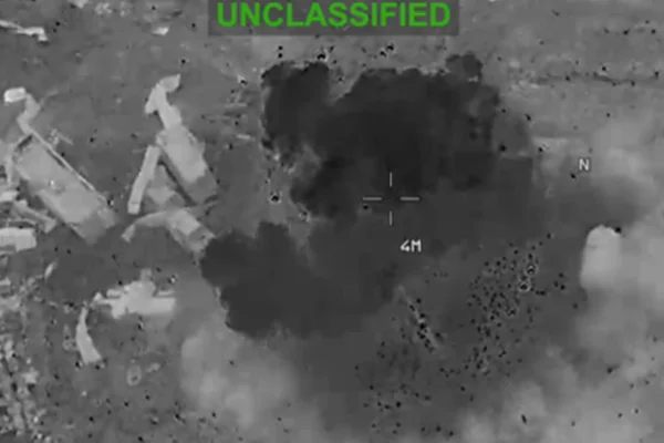 feed-image-1788911552-1 EUA destrói cinco petroleiros iranianos após ataques a navio de guerra