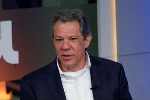 feed-image-1788955856 "Se Flávio for eleito, Vorcaro não fica na cadeia", dispara Haddad