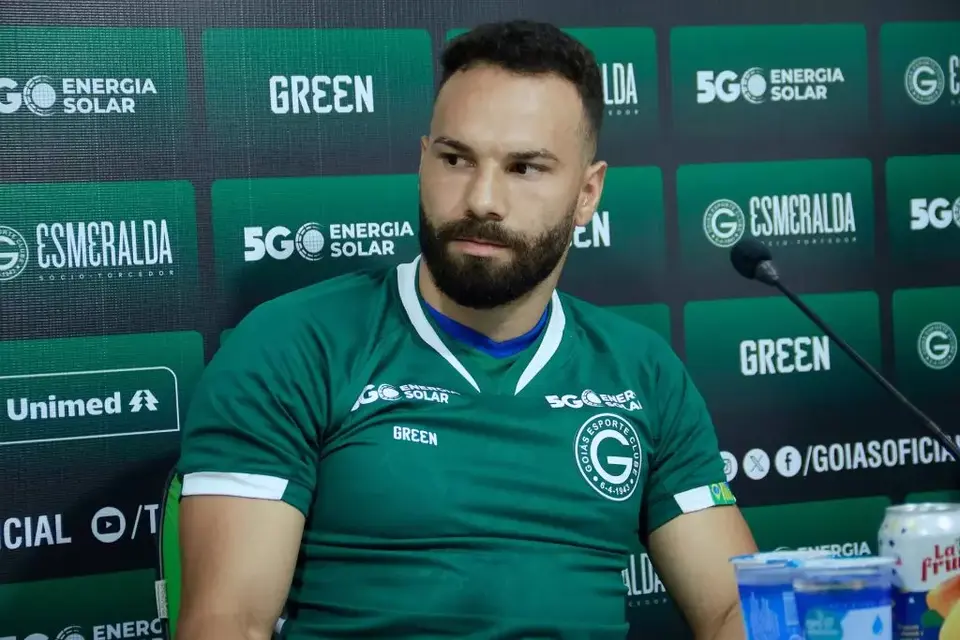 feed-image-1789344145 Ex-atacantes do Goiás decidem para Flamengo e Mirassol na Série A