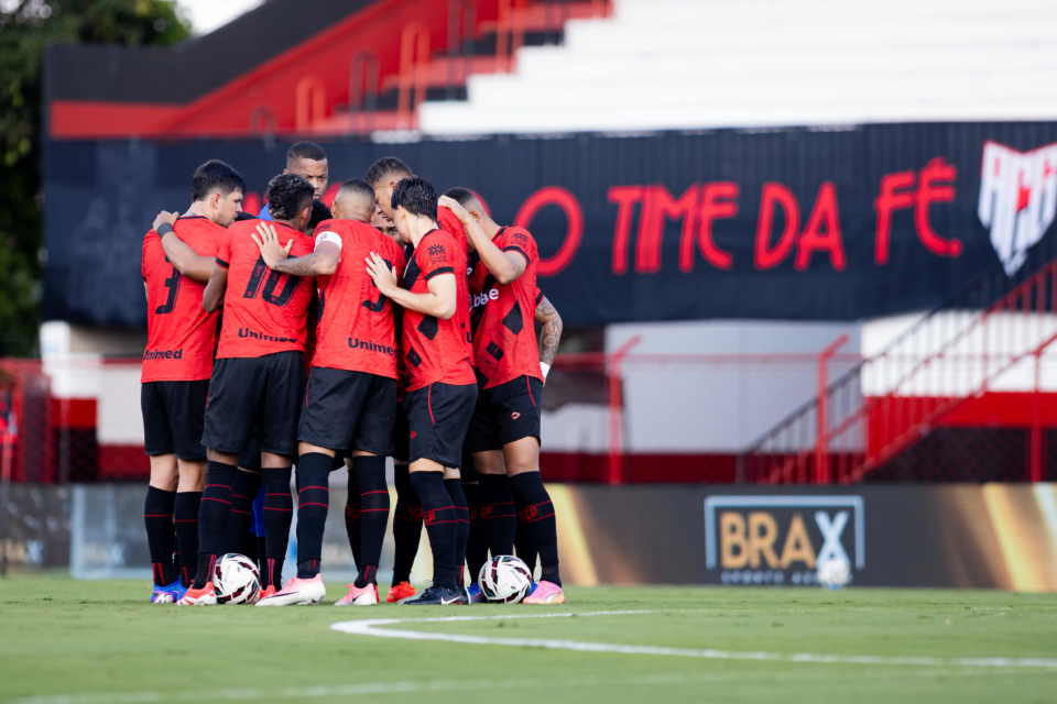 feed-image-1789435934 Após Atlético entrar no G-6, Adson mira outro objetivo: “agora eu quero chegar no G-2”