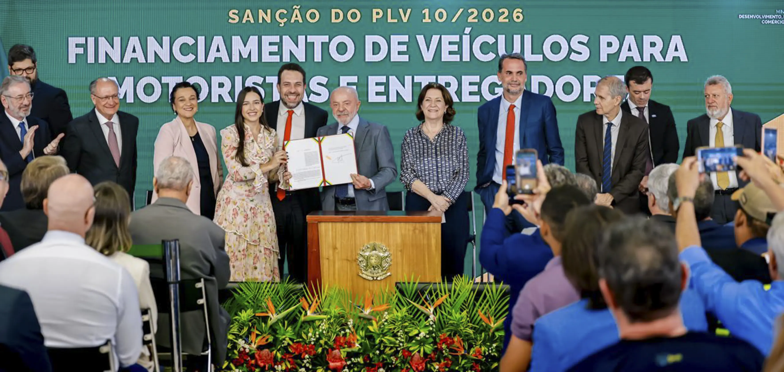 feed-image-1789476720 Sancionado, novo Move Brasil garante R$ 30 bilhões para motoristas e entregadores de app comprarem veículos próprios
