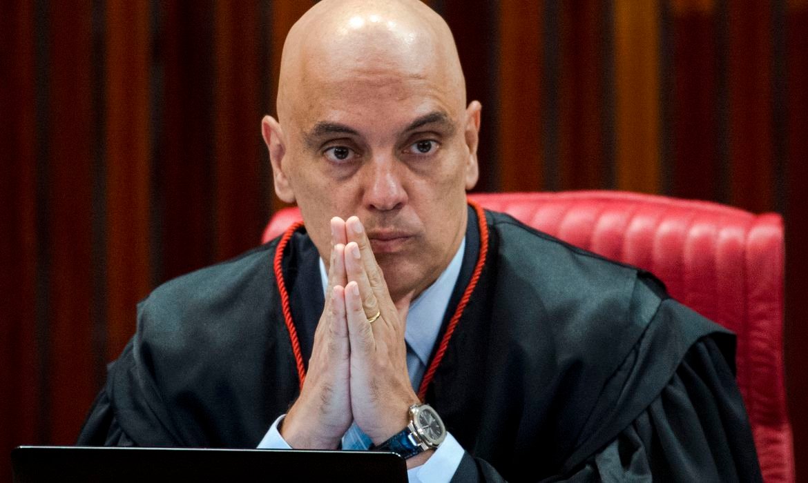 feed-image-1789480857 Moraes reage a relatório de Mendonça e nega elo com Vorcaro: “mentiroso e imprestável”