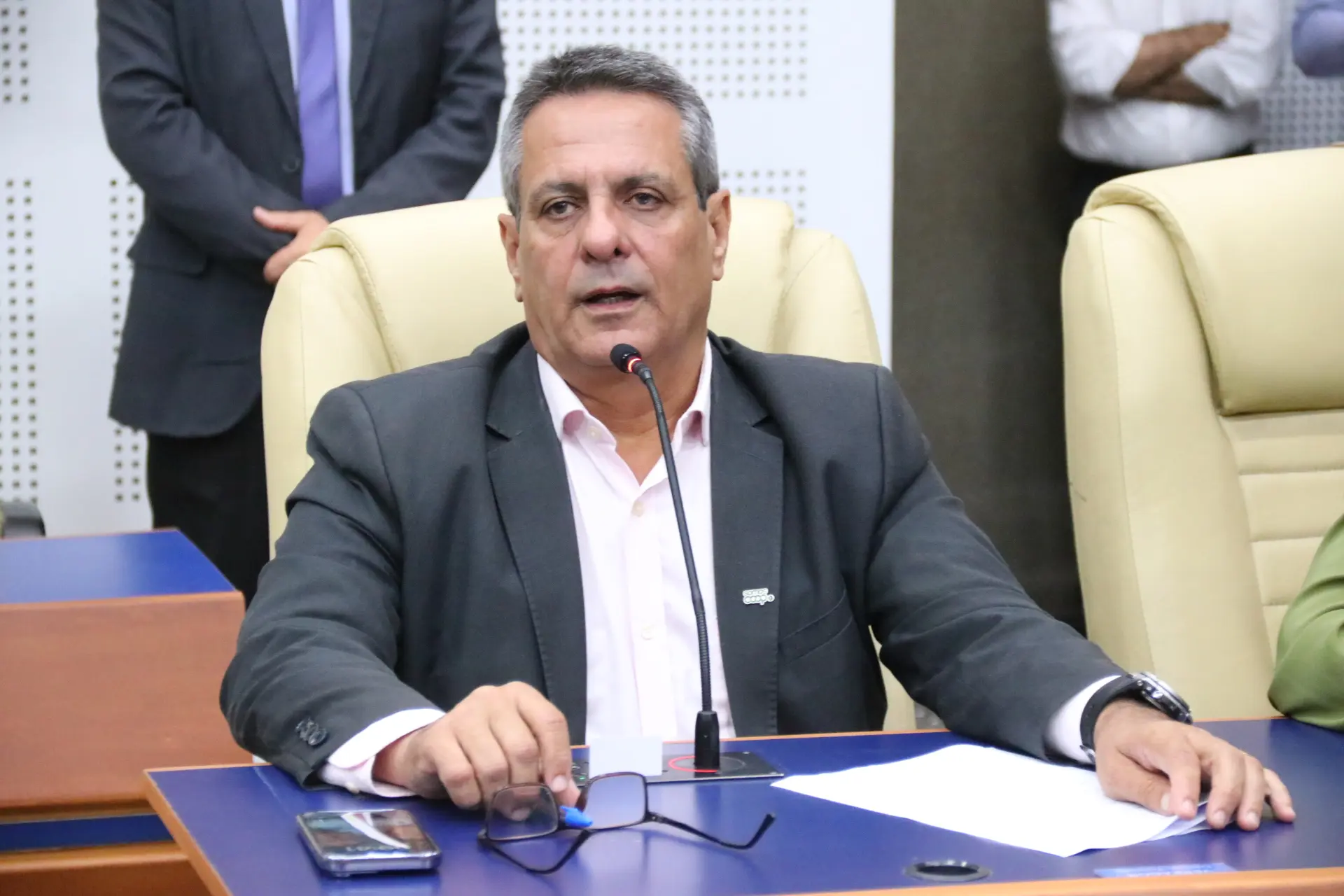 feed-image-1789583520 CCJ aprova projeto que padroniza acesso e embarque nos terminais de Goiânia