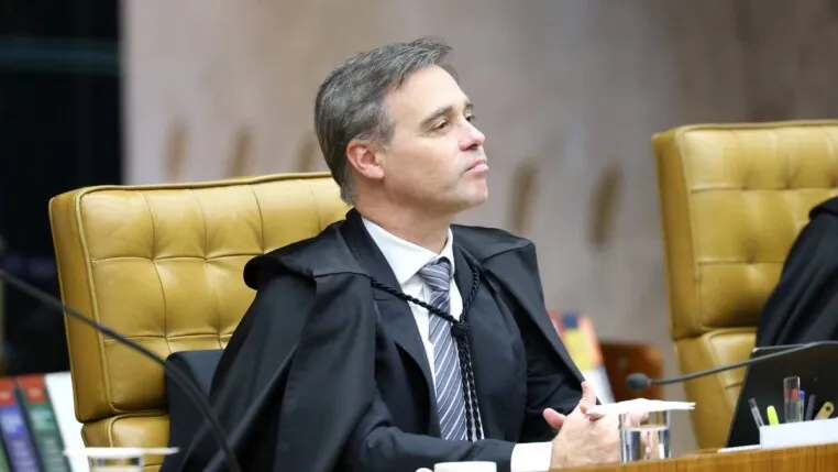 feed-image-1789660834 Julgamento sobre André Mendonça no STF é adiado sem nova data