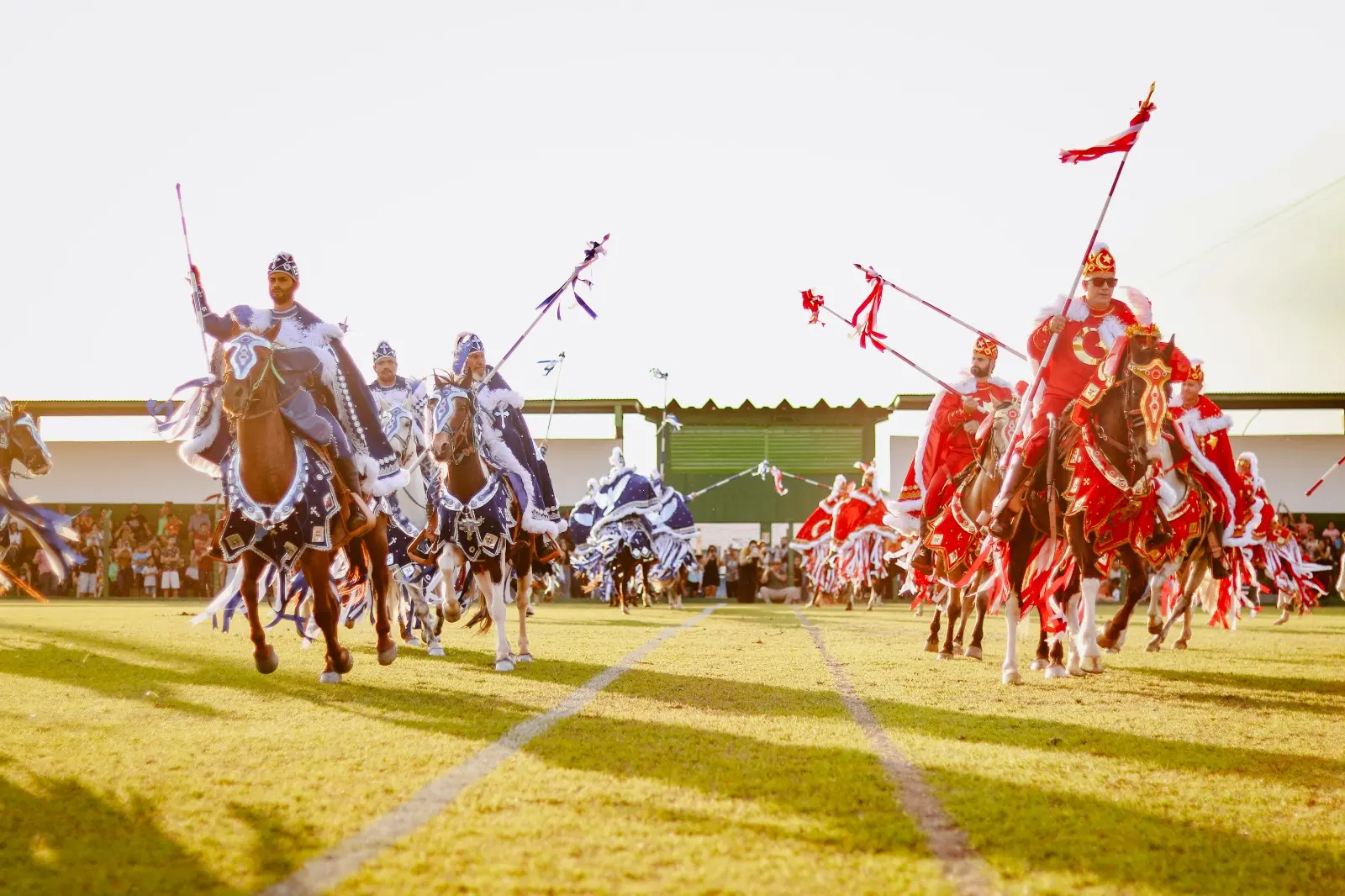 feed-image-1789677138 Silvânia encerra Circuito das Cavalhadas de Goiás neste fim de semana
