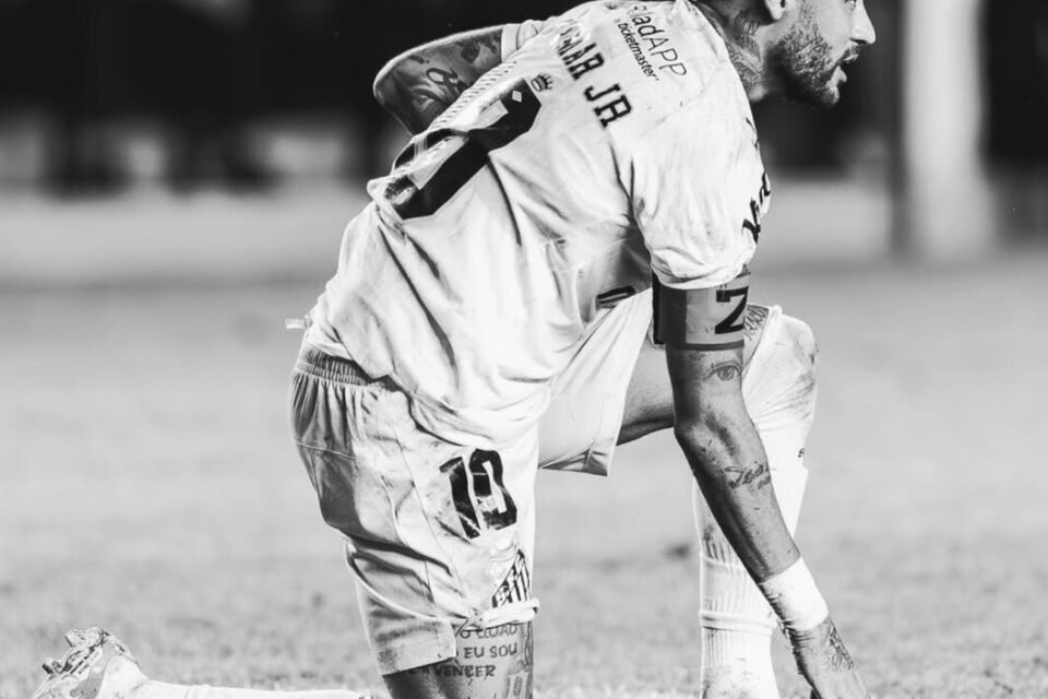 feed-image-1789692735 Neymar se pronuncia após eliminação do Santos na Copa Sul-Americana