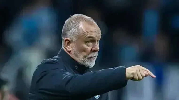 feed-image-1789732259 Mano Menezes convoca seleção peruana com jogadores de Corinthians e Grêmio; Saiba quem são