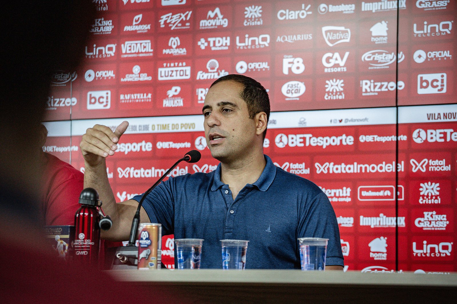 feed-image-1789787580 Contra o fim das bets, Hugo Bravo critica Bolsa Família: “Escravizou o preguiçoso”