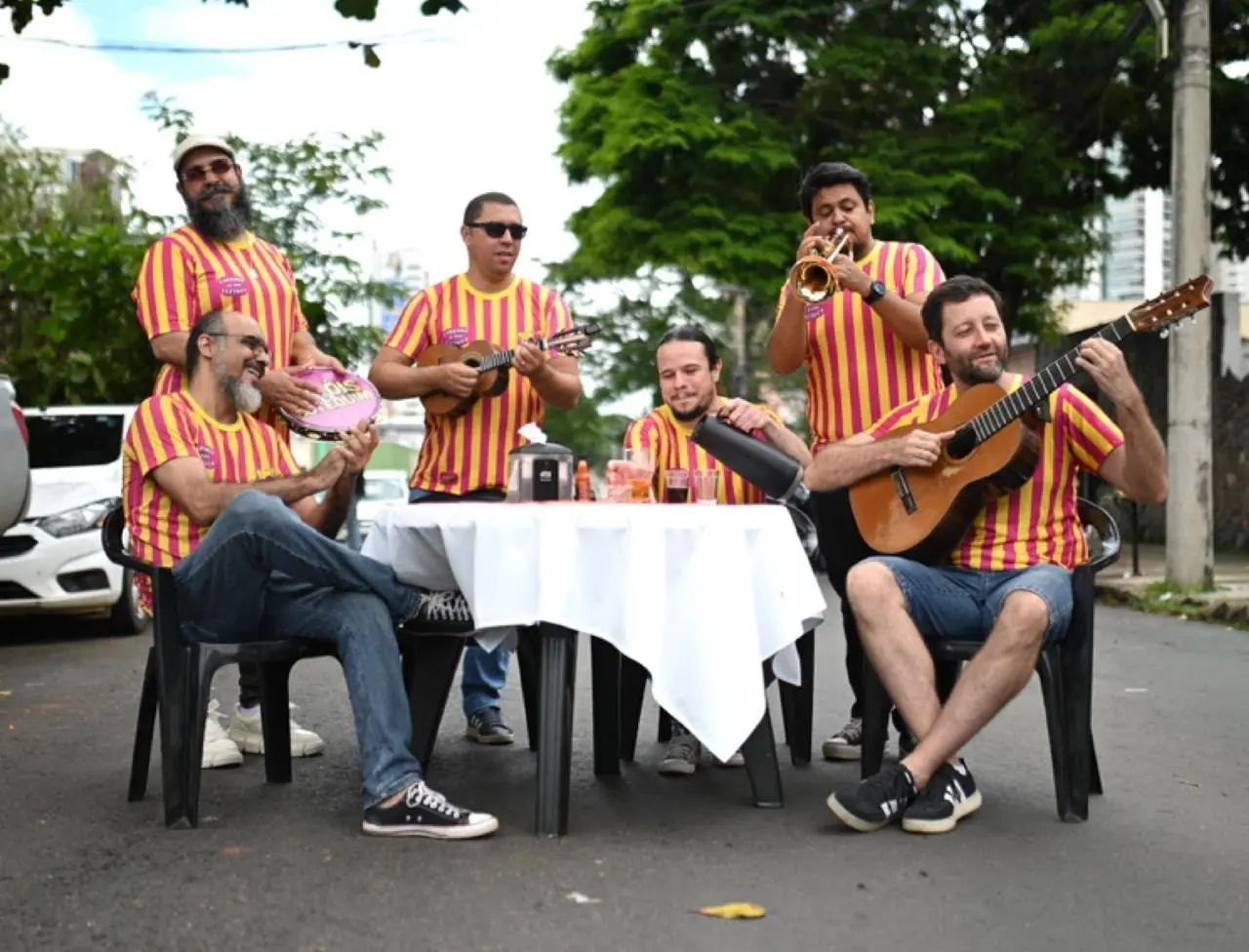 Festival da Cachaça terá shows gratuitos de Marília Tavares e Heróis de Botequim