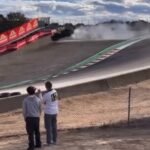 Fórmula Indy: piloto perde controle e Porsche se parte ao meio em acidente