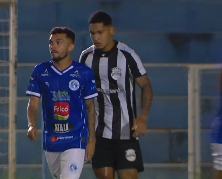 Goianésia reage, vira no fim e arranca vitória por 3 a 2 sobre o Goiânia