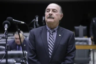 Goiás Pesquisas/Mais Goiás: Zacharias lidera 2º voto ao Senado