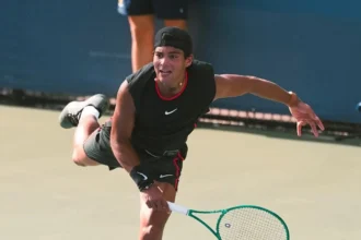 Guto Miguel sofre virada e fica com o vice-campeonato no US Open juvenil