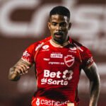 Hayner será novidade no Vila diante do América-MG; Tigre segue com outros desfalques