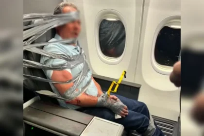 Homem é amarrado com fita após ataque e insultos em voo dos Estados Unidos