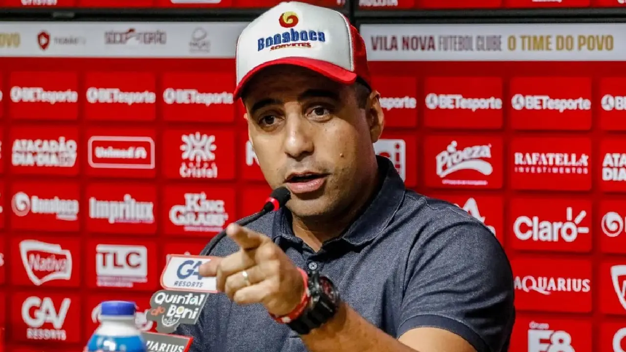 Hugo vibra com vitória no clássico e cutuca o Goiás: “freguês é o cara…”